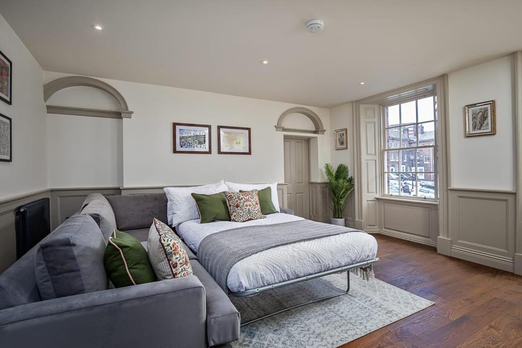 Paradise Square-Remodelled 18Th Century Apartment Sheffield Esterno foto