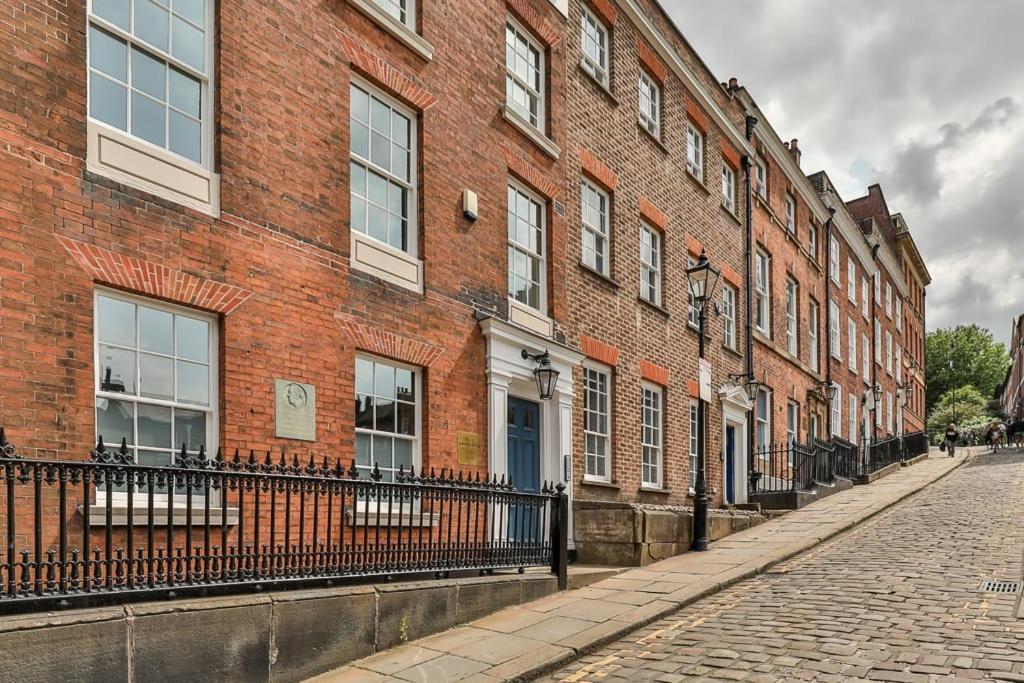 Paradise Square-Remodelled 18Th Century Apartment Sheffield Esterno foto